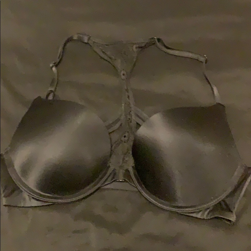 Victoria’s Secret Very Sexy front close push up